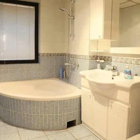 Villa Charming Taftalige